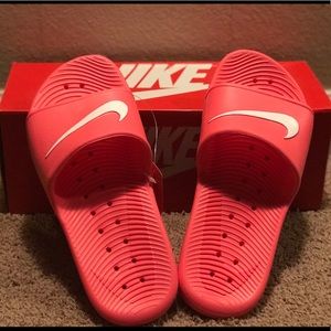 Nike • Women’s Kawa Shower Slide